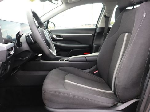Used 2024 Ford Escape ST-Line FWD image 10