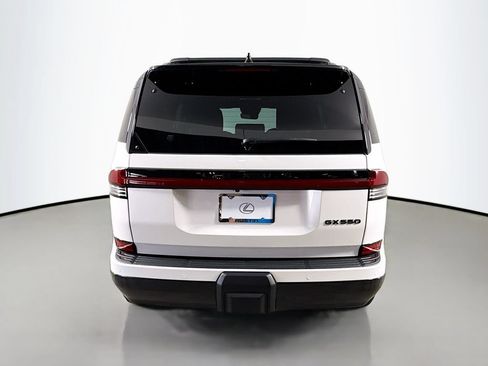 Used 2024 Lexus GX 550 w/ Accessory Package (31) AWD/4WD image 6