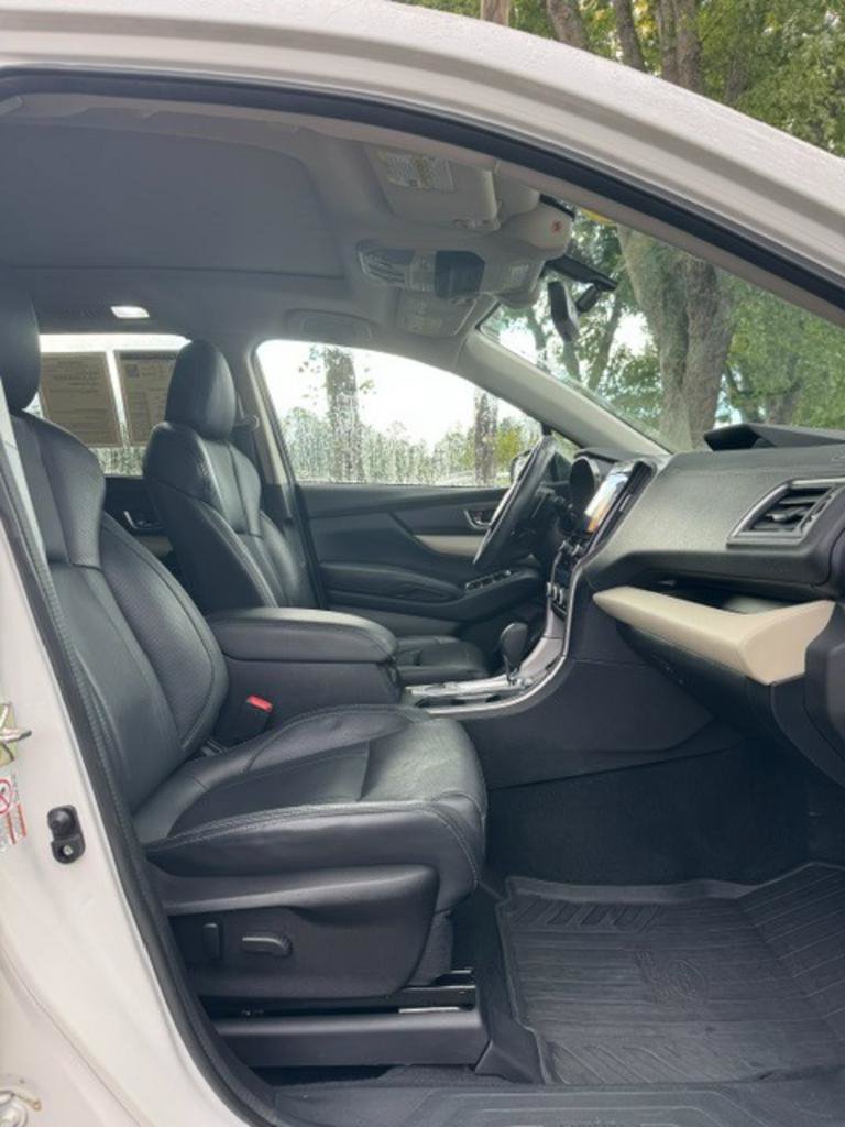 Used 2020 Subaru Ascent Limited w/ Technology Package AWD/4WD image 13
