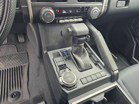 New 2026 Toyota Tacoma SR5 AWD/4WD image 10