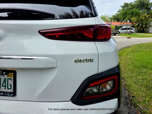 Used 2021 Hyundai Kona Ultimate FWD image 56