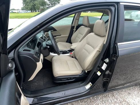 Used 2015 Honda Accord EX-L image 9