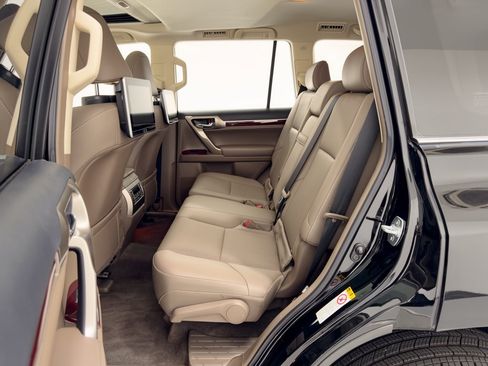 Used 2019 Lexus GX 460 Premium AWD/4WD image 25