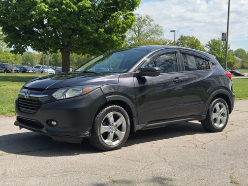 Used 2016 Honda HR-V EX image 39