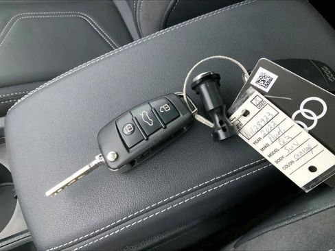 Used 2022 Audi Q3 2.0T Premium Plus image 14