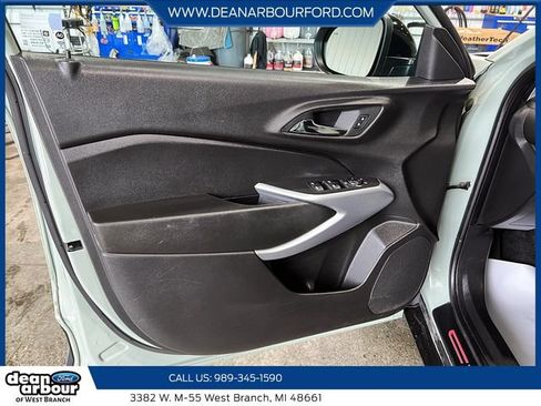 Used 2024 Chevrolet Trax RS w/ Driver Confidence Package FWD image 11