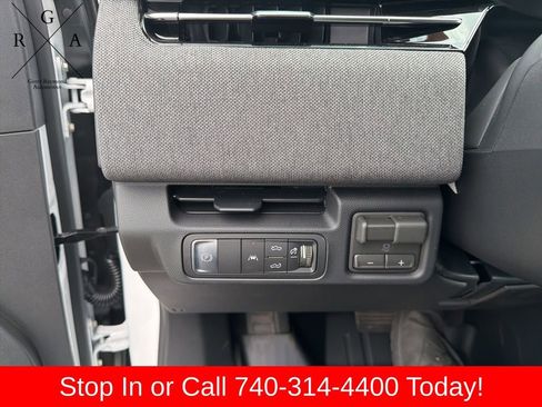 New 2026 GMC Sierra EV Elevation AWD/4WD image 25