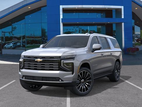 New 2026 Chevrolet Suburban High Country AWD/4WD image 34