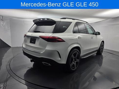 Used 2025 Mercedes-Benz GLE 450 4MATIC image 4