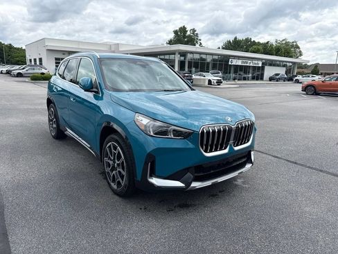 Used 2025 BMW X1 xDrive28i w/ Convenience Package AWD/4WD image 1