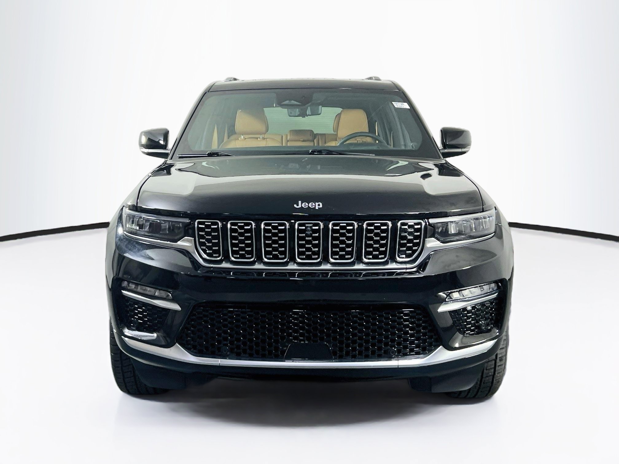 Used 2023 Jeep Grand Cherokee Summit w/ Adv Protech Group IV AWD/4WD image 2