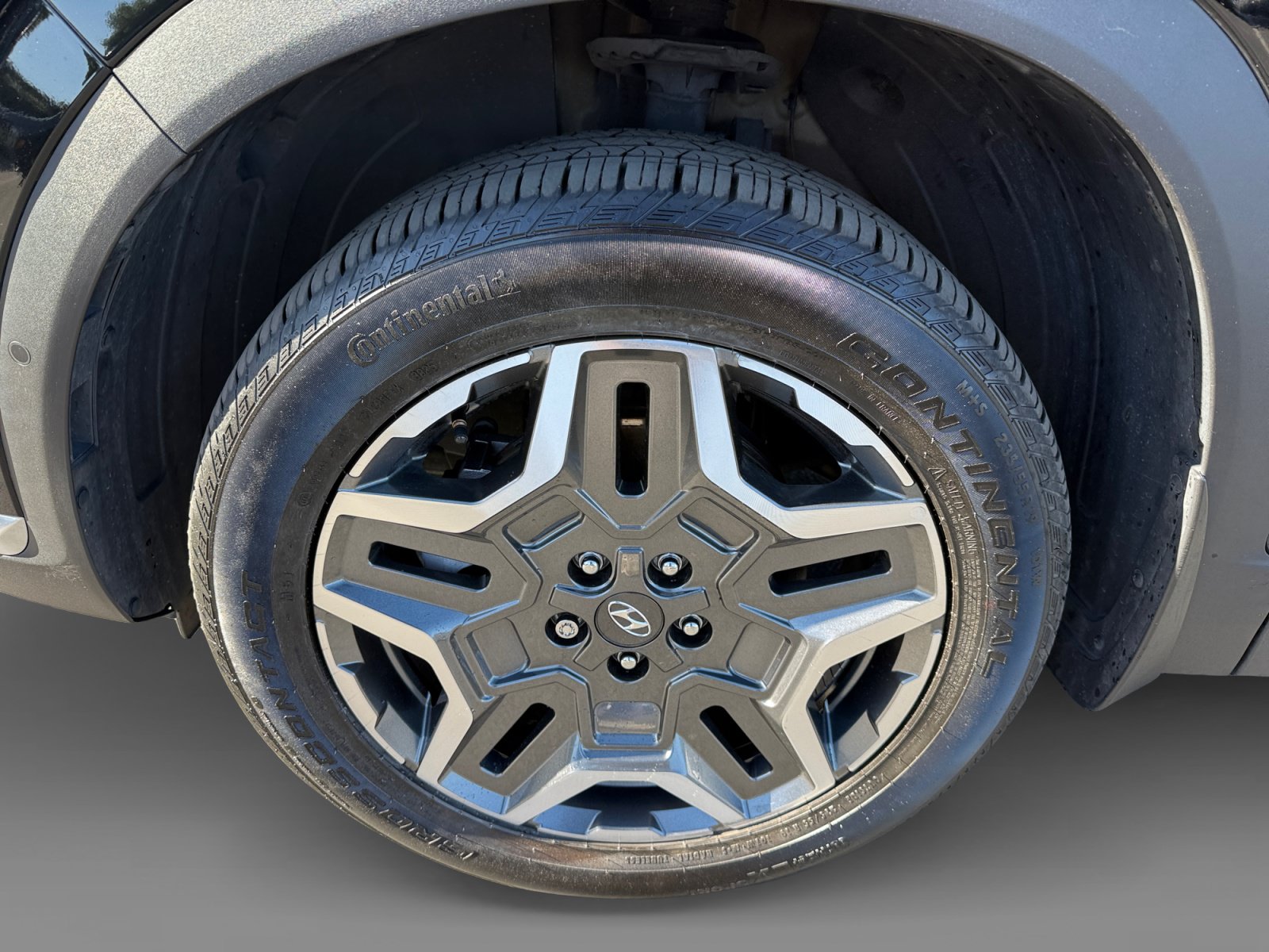 Certified 2023 Hyundai Santa Fe Limited AWD/4WD image 9