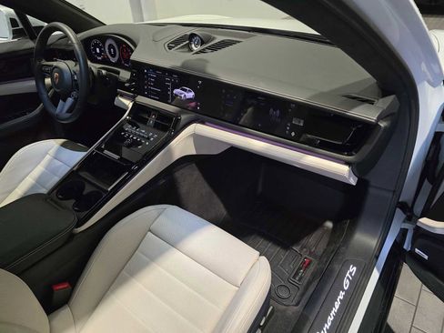 Used 2025 Porsche Panamera GTS image 14