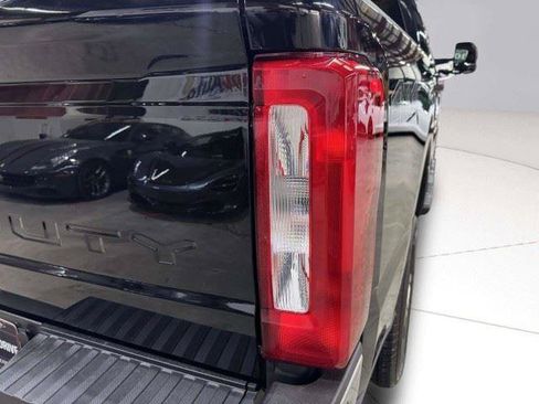 Used 2025 Ford F250 XLT AWD/4WD image 14