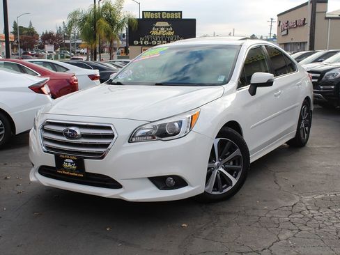 Used 2016 Subaru Legacy 3.6R Limited image 2