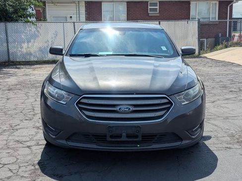 Used 2016 Ford Taurus SEL image 10