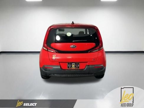 Used 2021 Kia Soul S FWD image 6