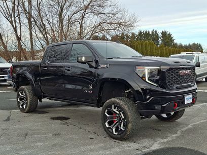 Used 2023 GMC Sierra 1500 AT4 w/ AT4 Premium Package