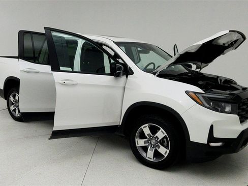 Used 2024 Honda Ridgeline TrailSport image 14
