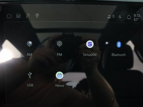 New 2026 GMC Acadia AT4 image 7