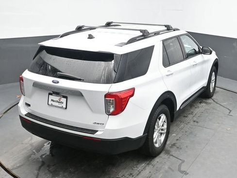 Used 2023 Ford Explorer XLT image 27