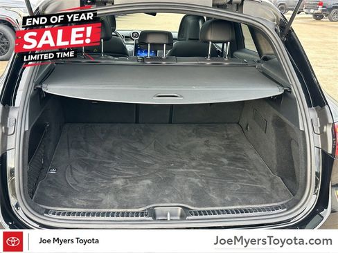 Used 2024 Mercedes-Benz GLC 300 image 23