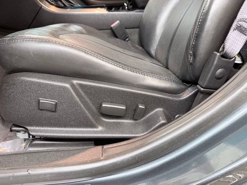 Used 2011 Cadillac CTS V RWD image 11