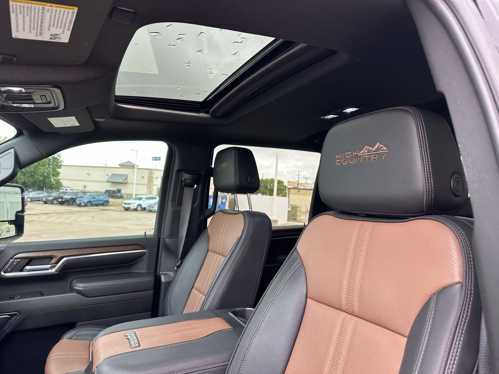 Used 2024 Chevrolet Silverado 2500 High Country w/ High Country Premium Package AWD/4WD image 15
