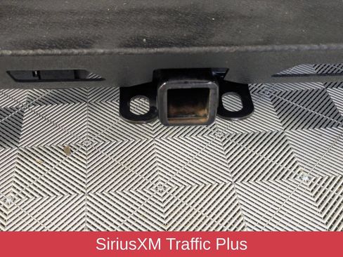 Used 2018 Jeep Wrangler Unlimited Sahara AWD/4WD image 32