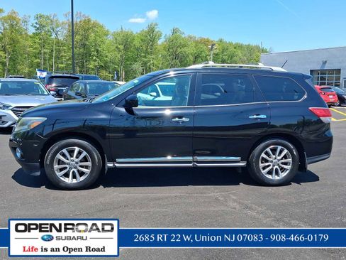 Used 2014 Nissan Pathfinder SL w/ SL Premium Package AWD/4WD image 3