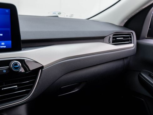 Used 2021 Ford Escape SEL w/ Technology Package image 27