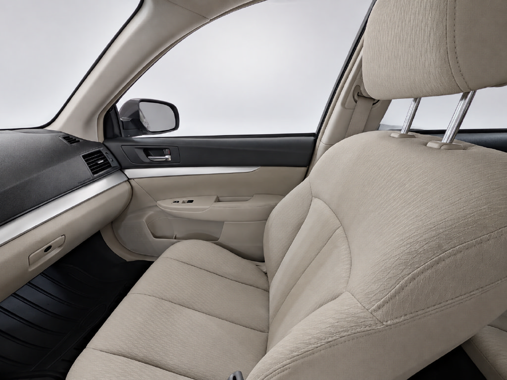 Used 2012 Subaru Outback 2.5i Premium AWD/4WD image 15