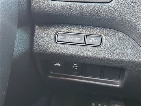 Used 2016 Nissan Altima 2.5 S w/ Power Driver Seat Package FWD image 17