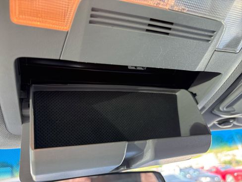 Used 2013 Toyota Camry SE image 37