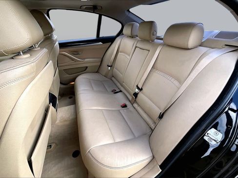 Used 2015 BMW 528i Sedan RWD image 18