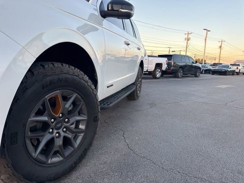 Used 2025 Ford Expedition Tremor image 16