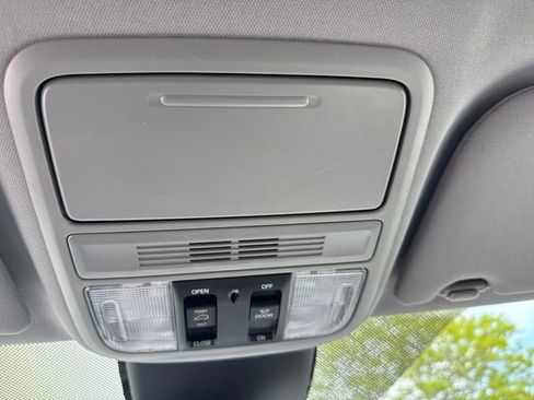 Used 2022 Honda Odyssey EX-L image 38
