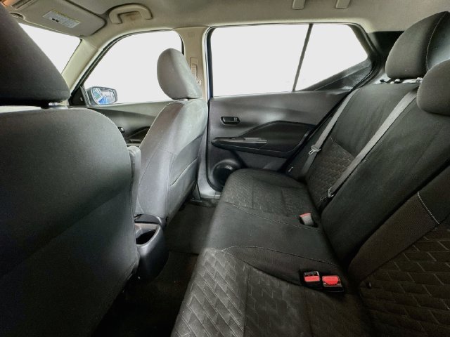 Used 2022 Nissan Kicks S FWD image 22