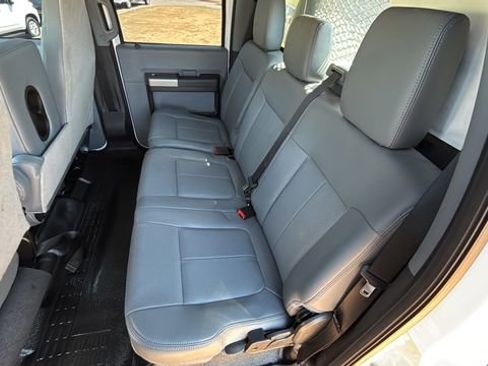 Used 2022 Ford F650 2WD Crew Cab Super Duty image 20