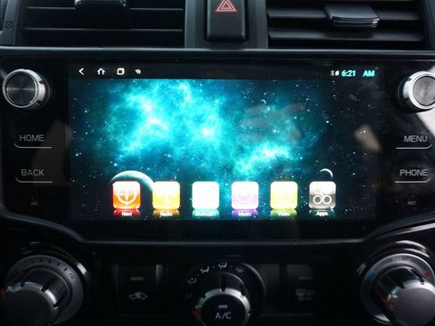 Used 2019 Toyota 4Runner TRD Off-Road Premium image 9