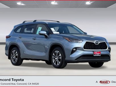 Used 2024 Toyota Highlander XLE