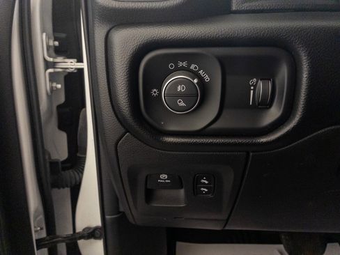 Used 2022 RAM 1500 Big Horn image 29