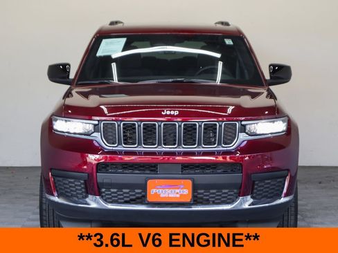 Used 2025 Jeep Grand Cherokee L Laredo w/ Luxury Tech Group I RWD image 4