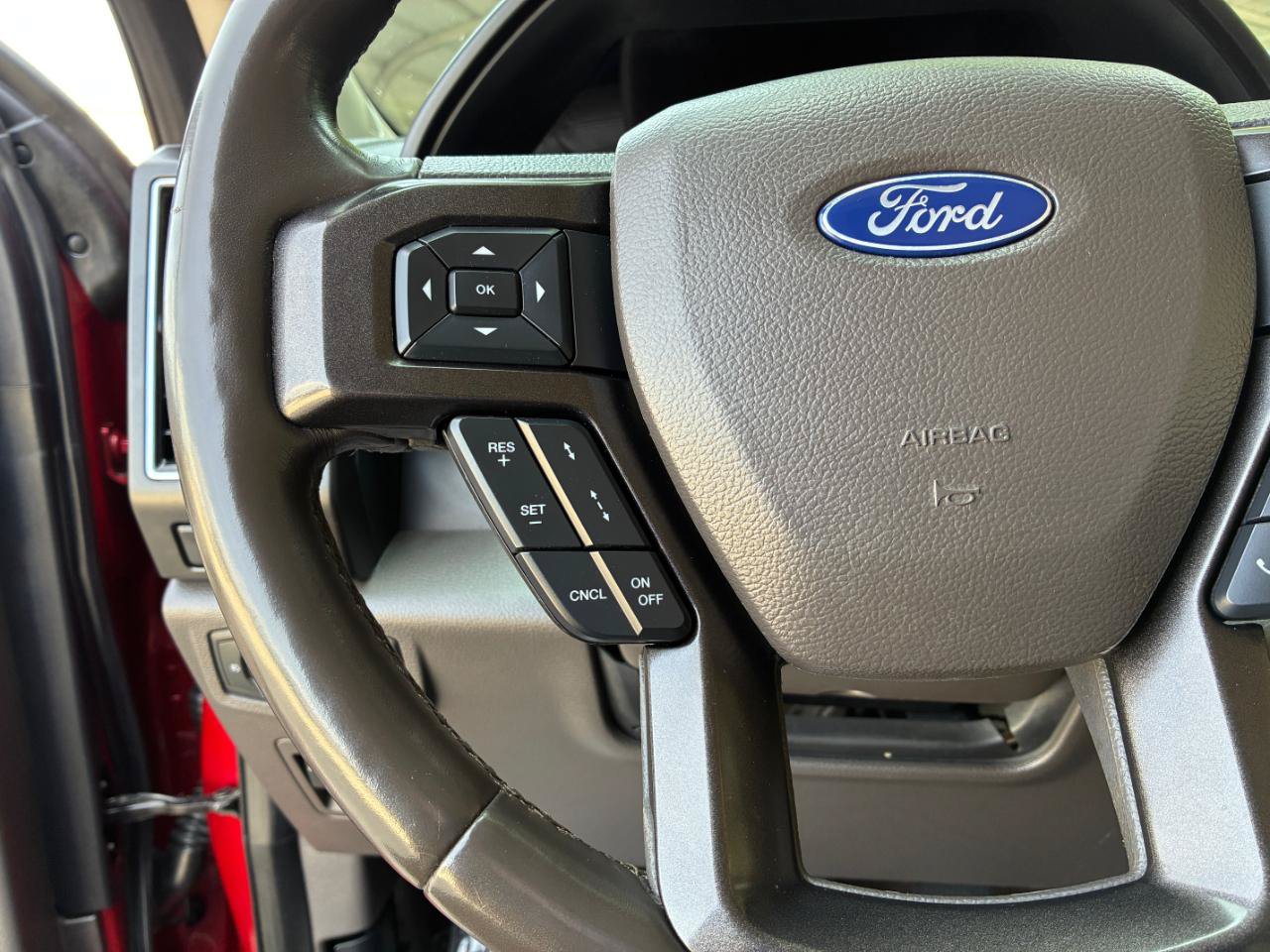 Used 2021 Ford Expedition Max Limited RWD image 31
