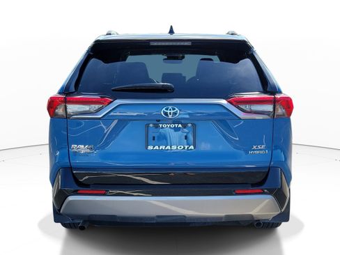Used 2023 Toyota RAV4 XSE w/ XSE Grade Weather Package AWD/4WD image 5