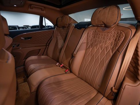 Used 2020 Bentley Flying Spur W12 w/ First Edition Specification AWD/4WD image 30