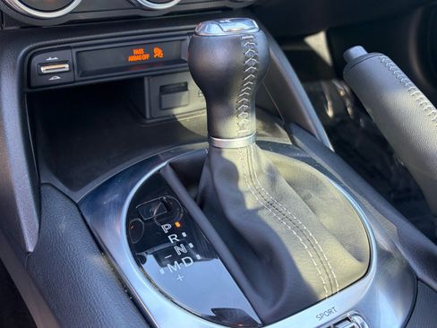Used 2023 MAZDA MX-5 Miata Grand Touring RWD image 27