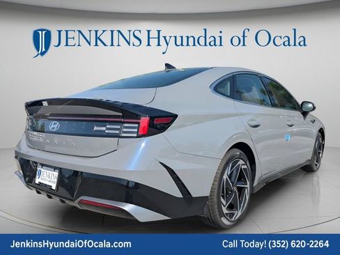 New 2026 Hyundai Sonata SEL FWD image 3