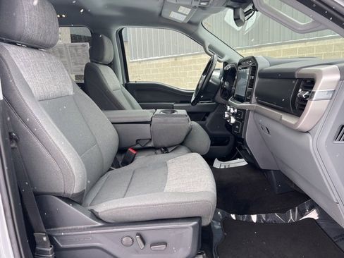 Certified 2022 Ford F150 XLT w/ Equipment Group 302A High image 11