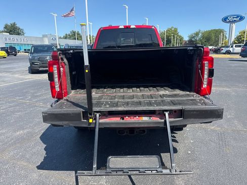 Used 2023 Ford F350 Lariat w/ Lariat Ultimate Package AWD/4WD image 12